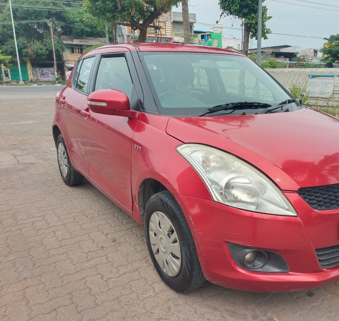 Maruti Suzuki Swift(2011-2014) Vxi